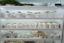 گالری سفید 09026845151 در کاشمر، فروش انواع ظروف کادویی در کاشمر، فروش لوازم آشپزخانه با قیمت مناسب در کاشمر، بهترین فروشگاه لوازم آشپزخانه در کاشمر، فروش ظروف کادویی با بهترین کیفیت در کاشمر