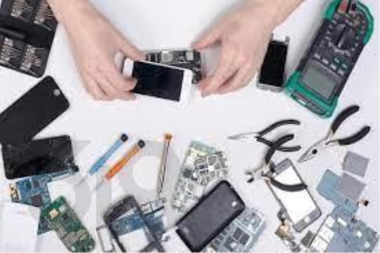 تعمیرات تخصصی موبایل رایاتل، تعمیرات تخصصی موبایل و کامپیوتر