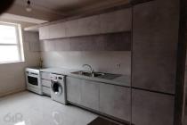 طراحی تولید و نصب تخصصی انواع کمد دیواری و کابینت آشپزخانه در تبریز