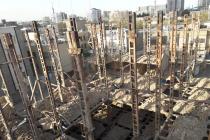 اجرای عملیات تخریب ساختمان و خاکبرداری برداران غلامی در مشهد